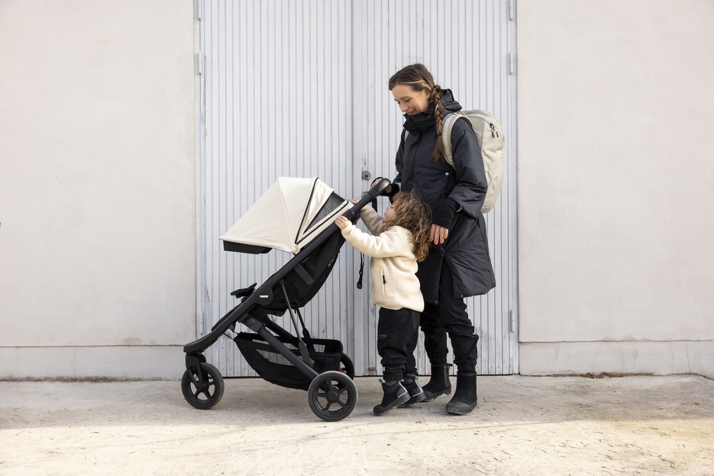 BUGGY, Thule, Spring, soft beige on black, beige, zwart alu frame, zwenkwielen, +boodschappenm, +zonnekap, 2023